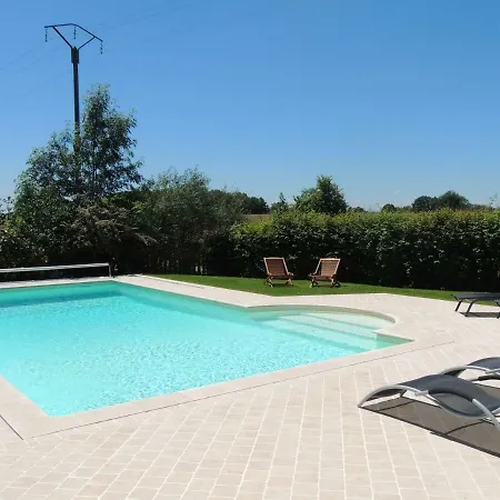 Nocleg ze śniadaniem D'hotes Le Boyer 3*